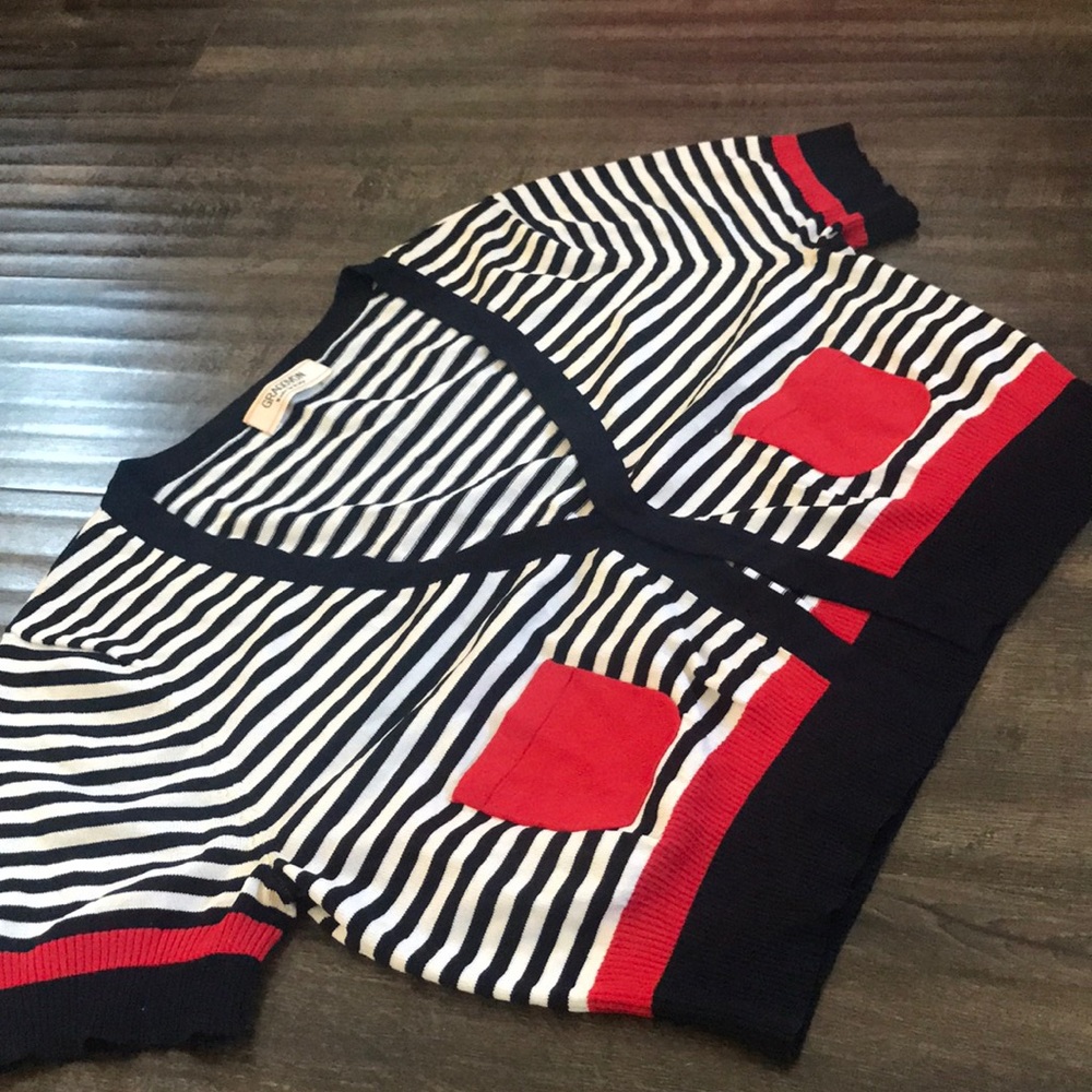 Beautiful Cropped cardigan